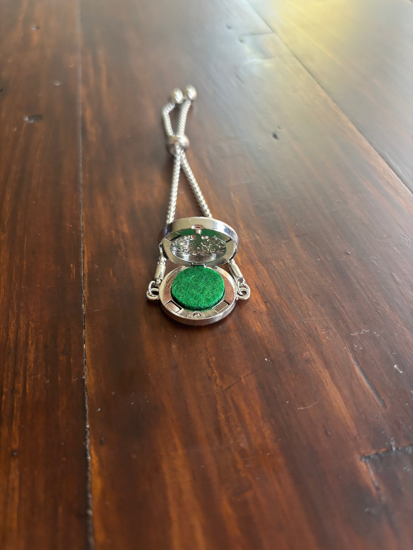 SootheLoop Stainless Steel Aromatherapy Bracelet